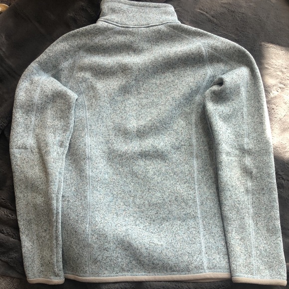 Patagonia 1/4 zip- small - Picture 5 of 6